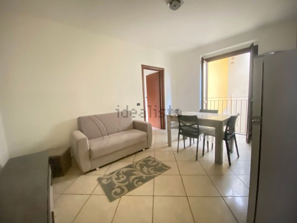 appartamento in affitto a Gallarate in zona Crenna