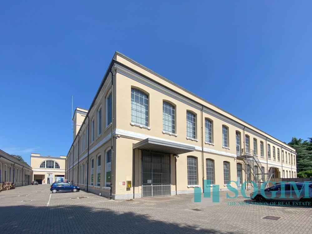 capannone in affitto a Gallarate in zona Cascinetta