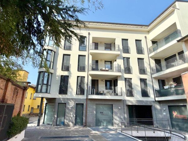 appartamento in affitto a Gallarate in zona Sciarè
