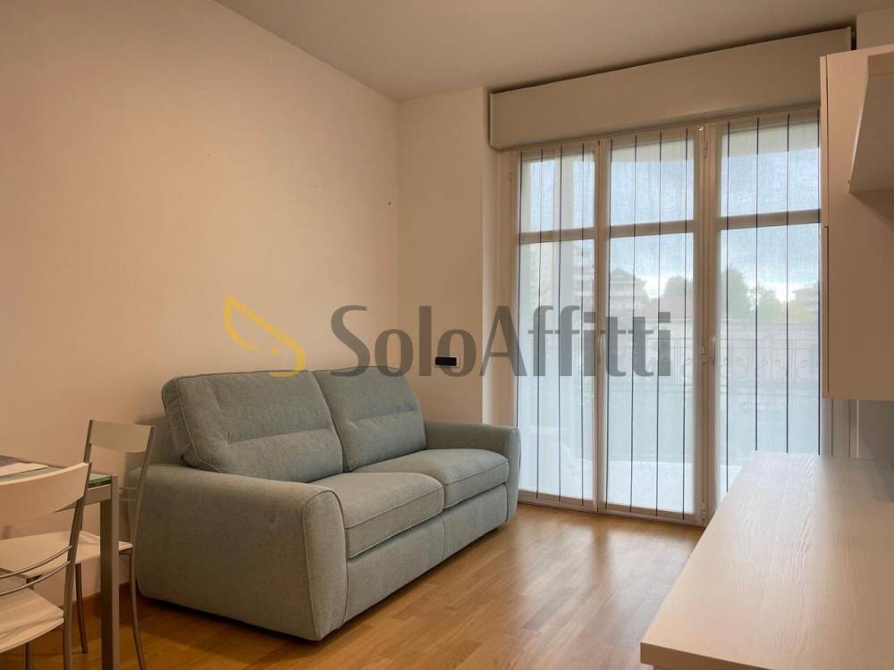 appartamento in affitto a Gallarate in zona Sciarè