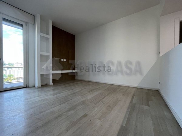 appartamento in affitto a Gallarate in zona Sciarè