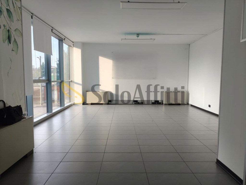appartamento in affitto a Gallarate in zona Cascinetta