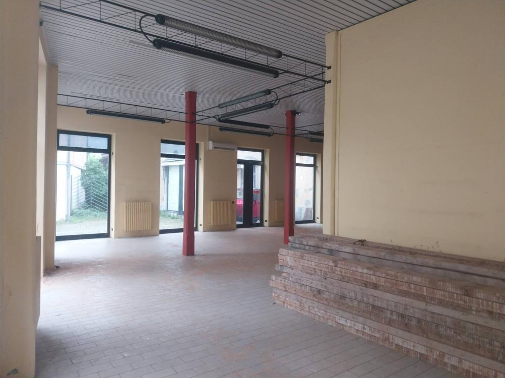 loft in affitto a Gallarate in zona Sciarè