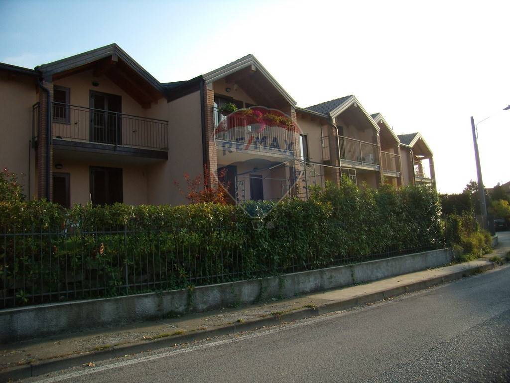 appartamento in affitto a Gavirate