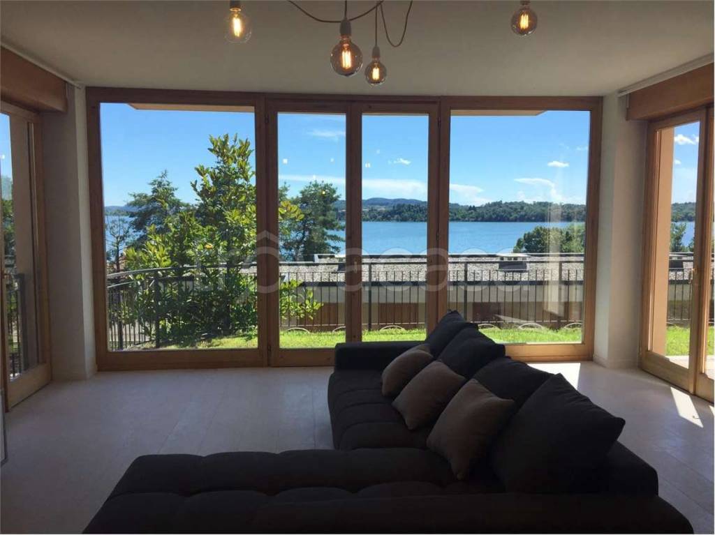 appartamento in affitto a Gavirate