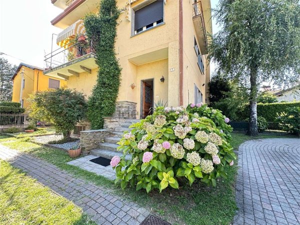 appartamento in affitto a Gavirate