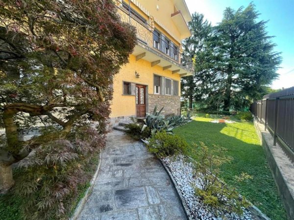 appartamento in affitto a Gavirate