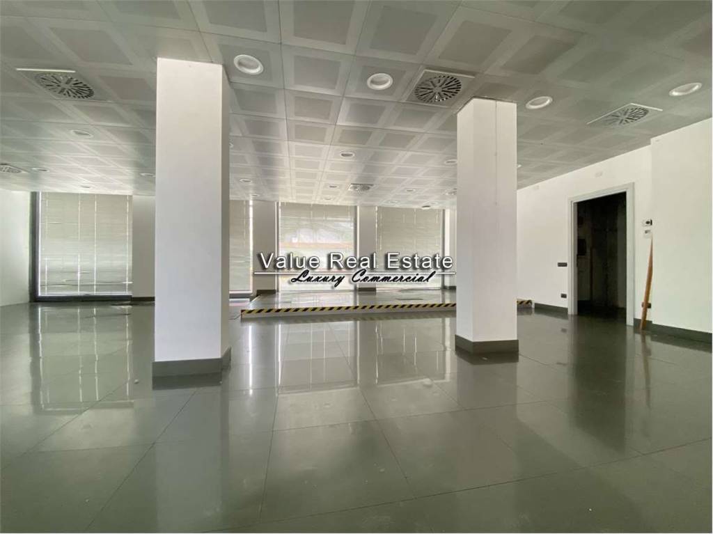 negozio in affitto a Gavirate