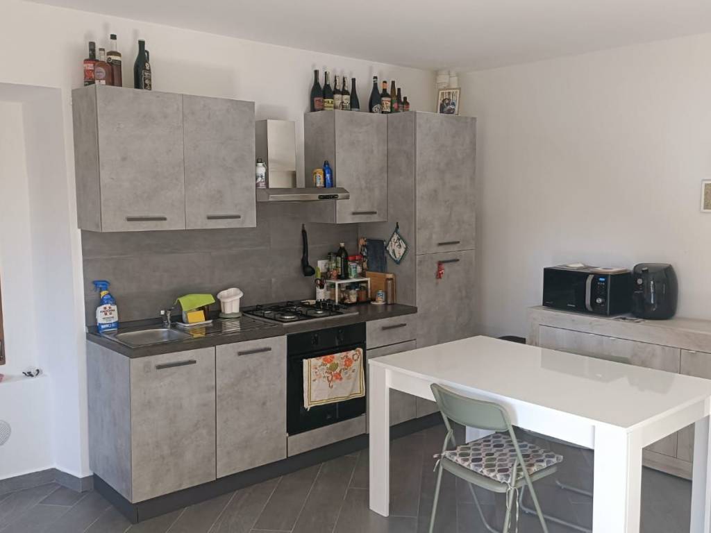 appartamento in affitto a Gavirate