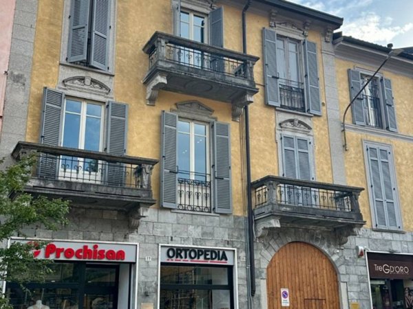 appartamento in affitto a Gavirate