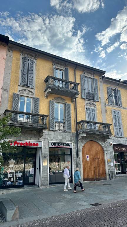 appartamento in affitto a Gavirate