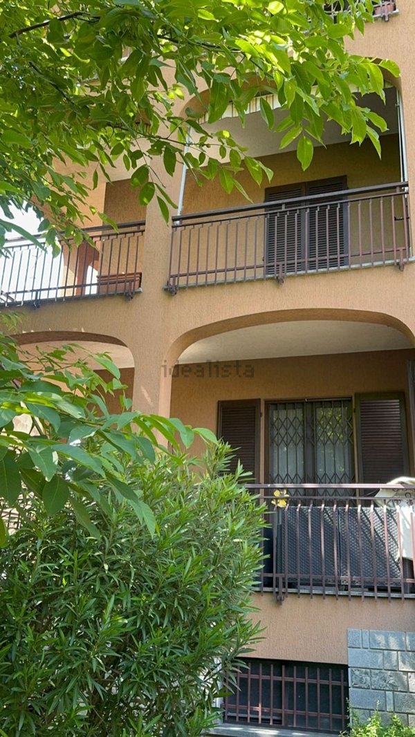 appartamento in affitto a Gavirate