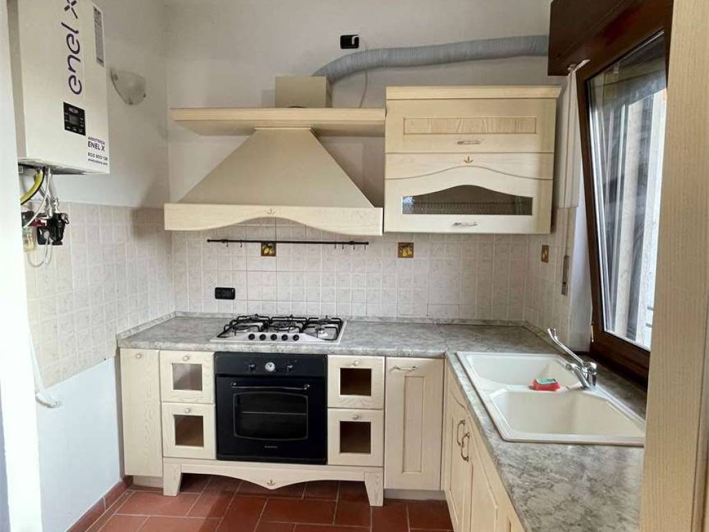 appartamento in affitto a Gavirate