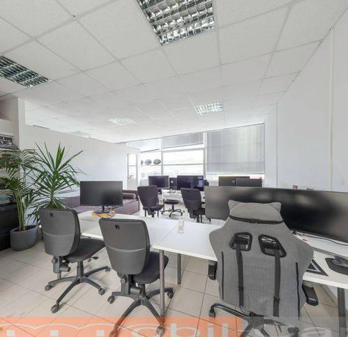 ufficio in affitto a Gazzada Schianno
