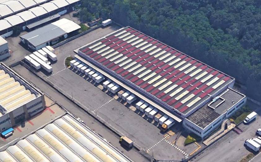 locale commerciale in affitto a Gorla Minore