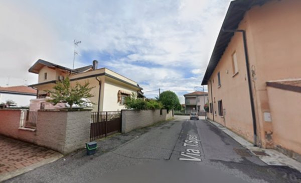 appartamento in affitto a Gorla Minore
