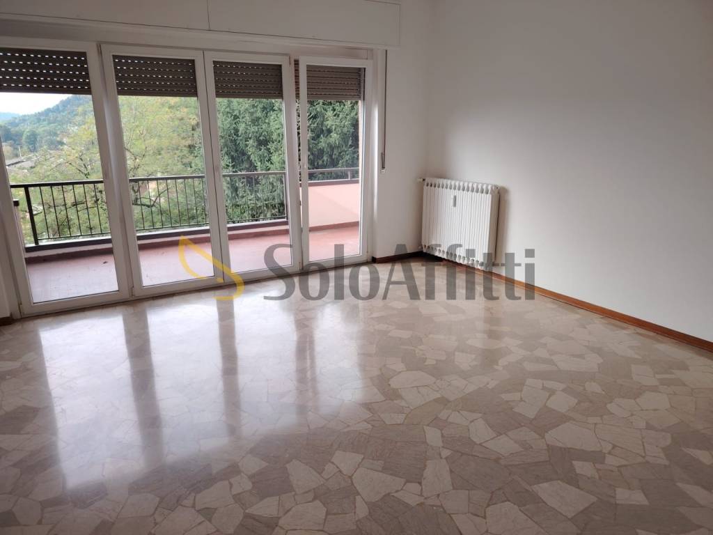 appartamento in affitto ad Induno Olona in zona Olona