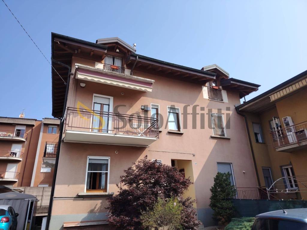 appartamento in affitto ad Induno Olona in zona Olona