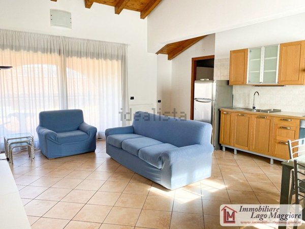 appartamento in affitto ad Ispra