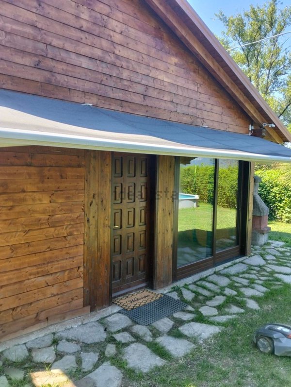 appartamento in affitto ad Ispra