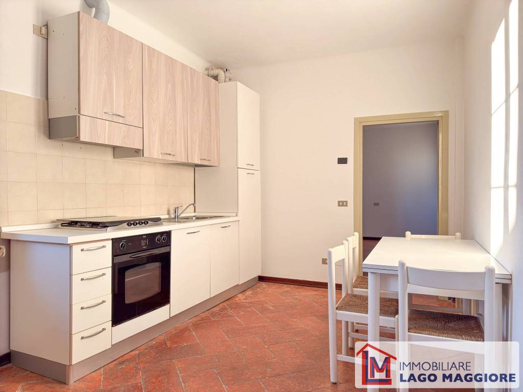 appartamento in affitto ad Ispra