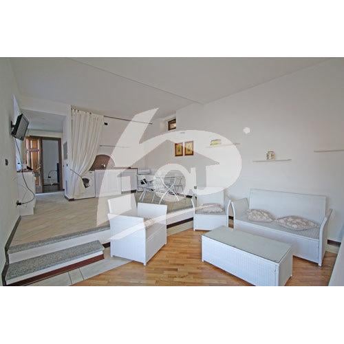 appartamento in affitto a Laveno-Mombello