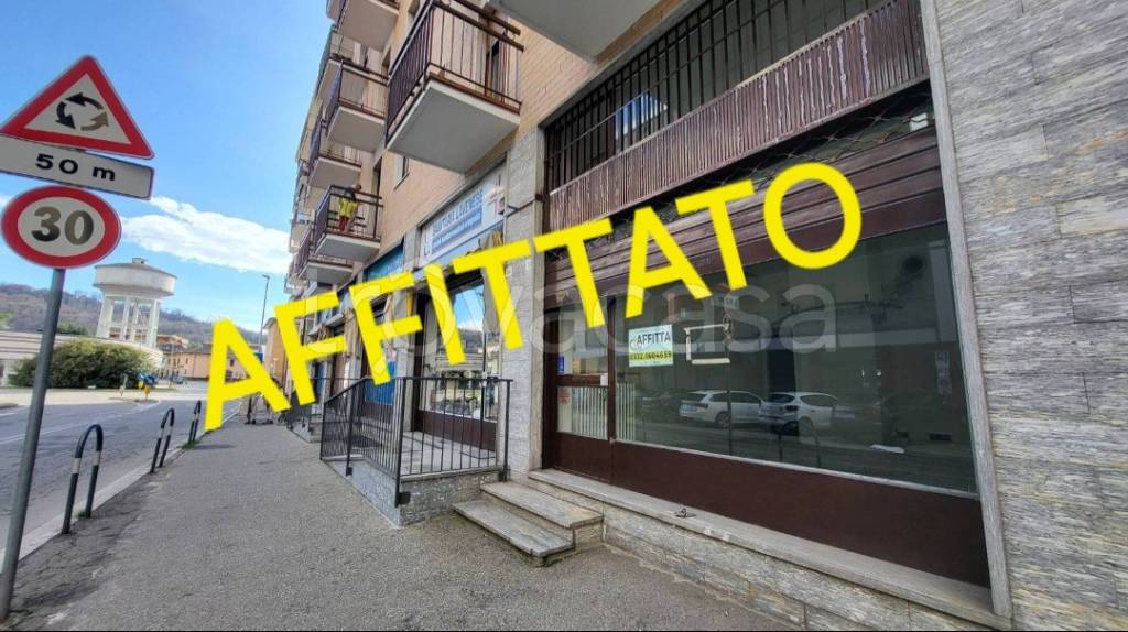 appartamento in affitto a Laveno-Mombello in zona Laveno