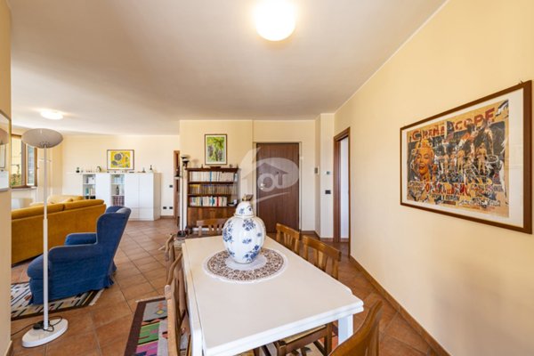 appartamento in affitto a Laveno-Mombello