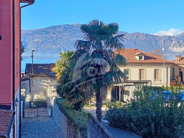 appartamento in affitto a Laveno-Mombello in zona Laveno