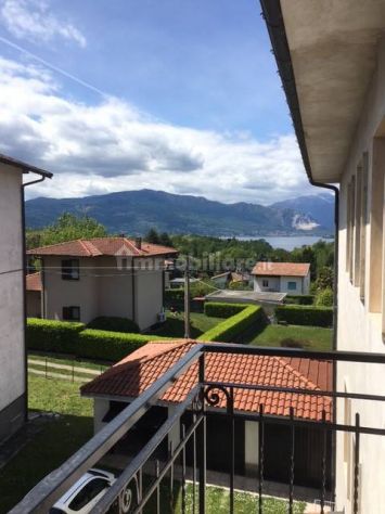 appartamento in affitto a Laveno-Mombello in zona Mombello