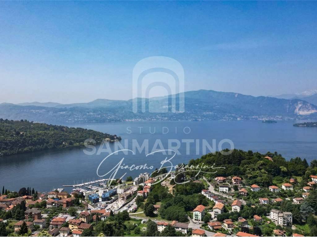 casa indipendente in affitto a Laveno-Mombello in zona Laveno