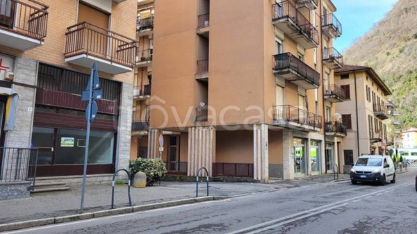 appartamento in affitto a Laveno-Mombello in zona Laveno