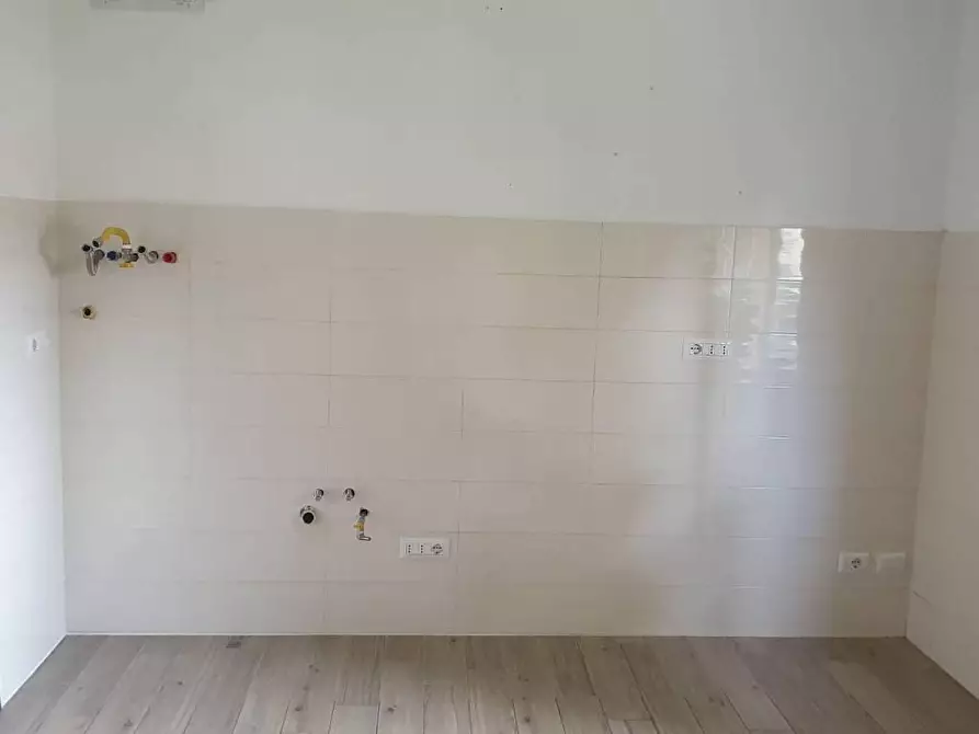 appartamento in affitto a Laveno-Mombello in zona Rebolgiane