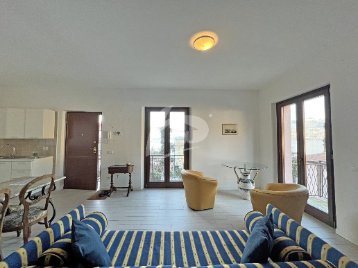 appartamento in affitto a Laveno-Mombello in zona Laveno