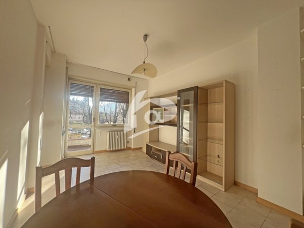 appartamento in affitto a Laveno-Mombello in zona Laveno