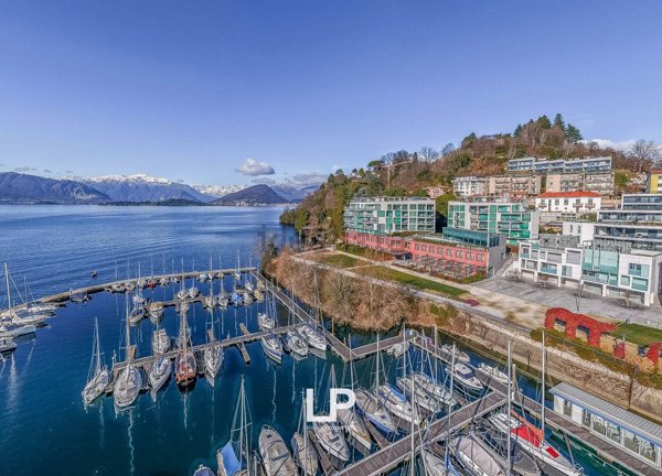 appartamento in affitto a Laveno-Mombello