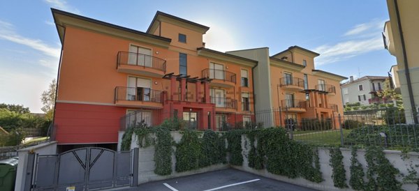 appartamento in affitto a Laveno-Mombello