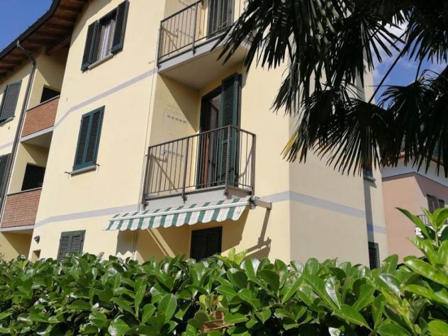 appartamento in affitto a Laveno-Mombello in zona Laveno