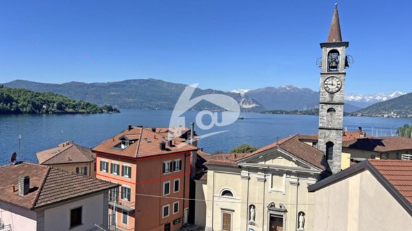 appartamento in affitto a Laveno-Mombello in zona Mombello