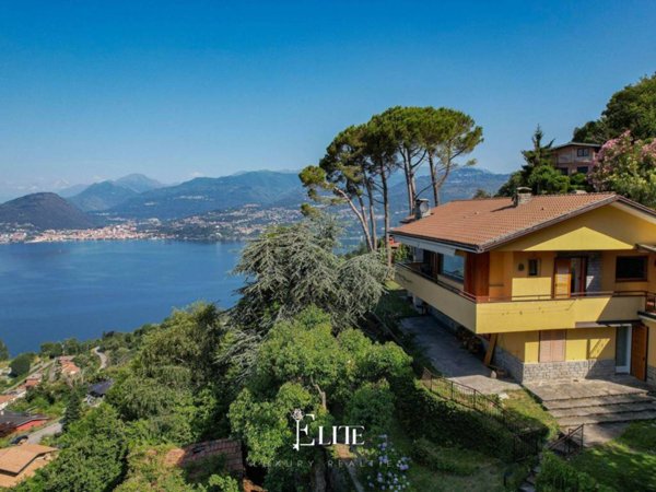 casa indipendente in affitto a Laveno-Mombello in zona Laveno