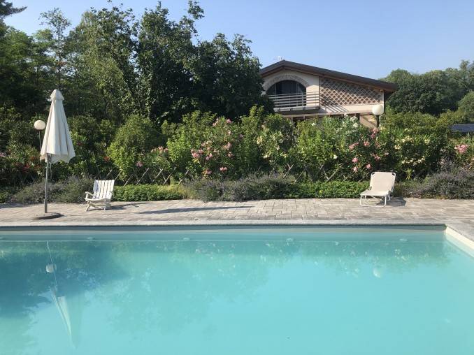 appartamento in affitto a Laveno-Mombello