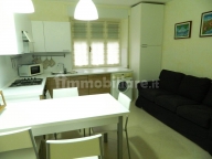 appartamento in affitto a Leggiuno in zona Reno