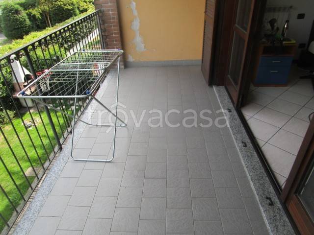 appartamento in affitto a Lonate Pozzolo
