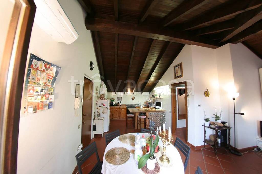 appartamento in affitto a Lonate Pozzolo