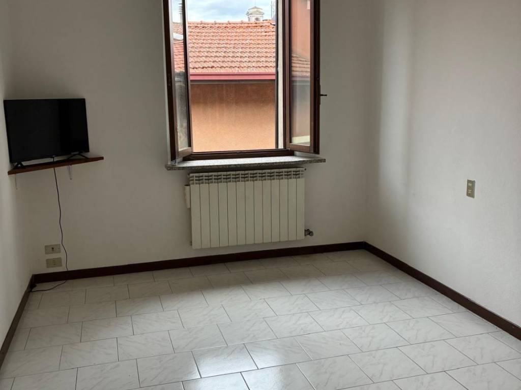 appartamento in affitto a Lonate Pozzolo