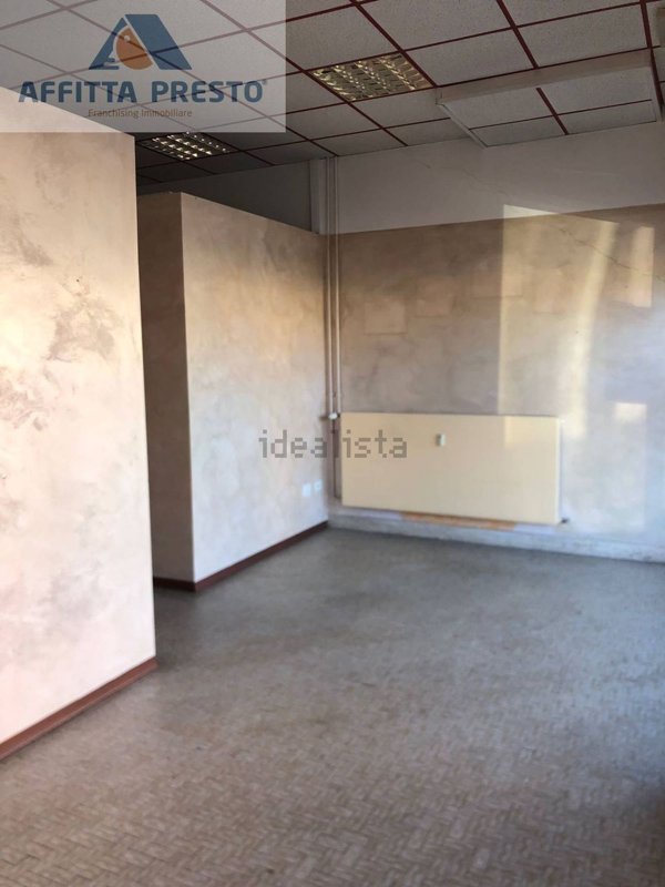 negozio in affitto a Luino