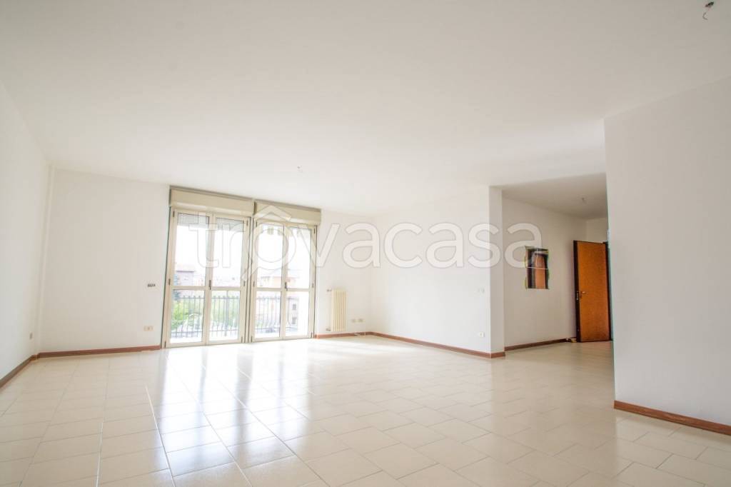 appartamento in affitto a Luino