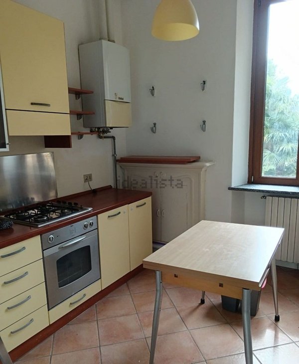 appartamento in affitto a Luino in zona San Pietro