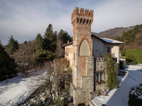casa indipendente in affitto a Luvinate