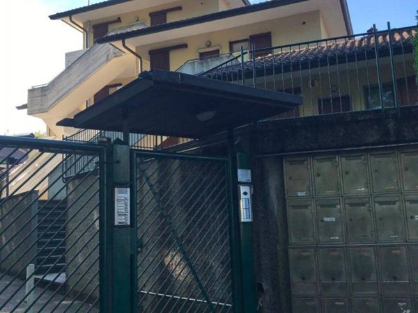 appartamento in affitto a Malnate